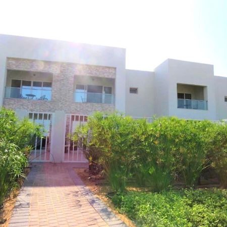Holiday Home 3 Bedroom Seaview Ra’s al-Chaima Exterior foto